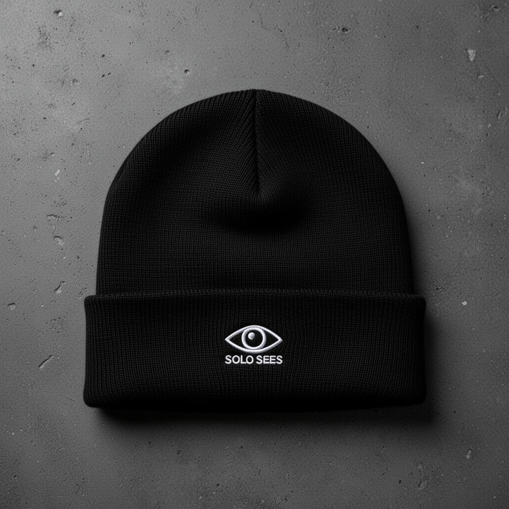 Solo Sees Beanie – Black